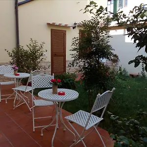 https://lacchiappasogni.it-tuscanyhotel.com